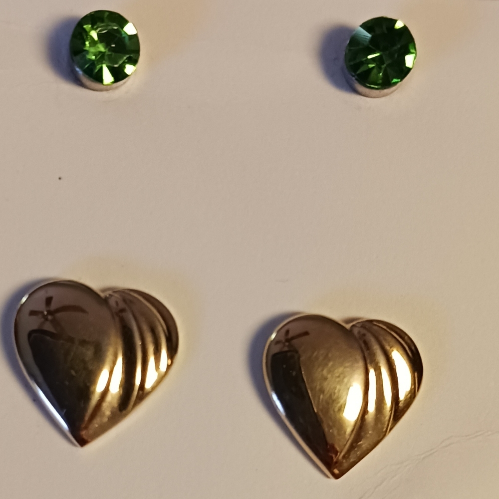 2 pr. Pierced earrings